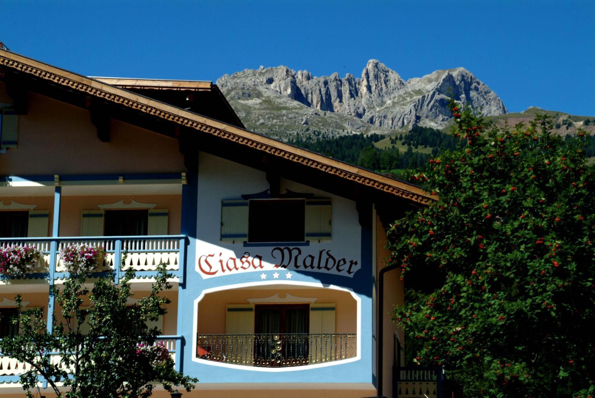 Hotel Malder Soraga Extérieur photo