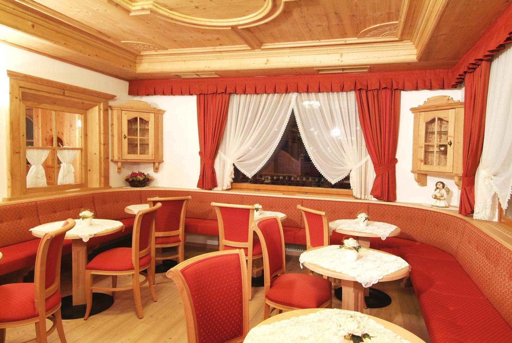 Hotel Malder Soraga Extérieur photo